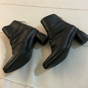 Reike Nen black leather ruched ankle block heel boots booties 38